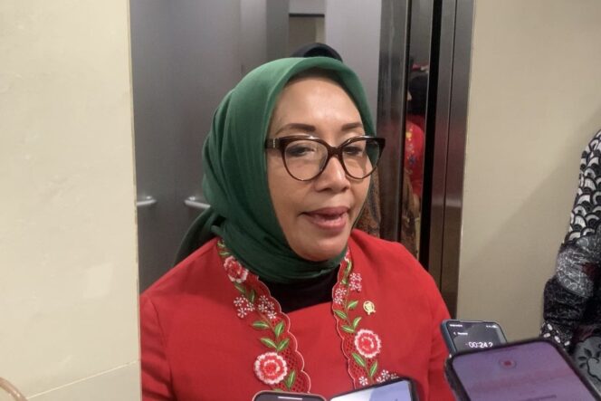 
					Nasional Menteri PPPA: Roblox Bikin Ketergantungan, Kalau Sudah Main, Enggak Ingat Makan