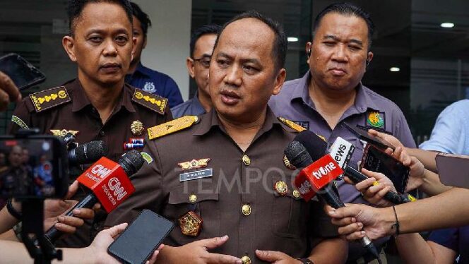 
					Kejaksaan Agung Tunggu Respons Interpol soal Red Notice Buron Jurist Tan
