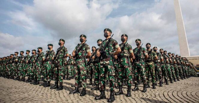 
					Puspom TNI: Prajurit yang Pegang Senjata Api Kondisi Psikologi Harus Stabil