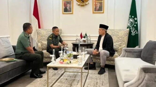 
					TNI Rencanakan Pindah Makam Pangeran Diponegoro Hingga Cut Nyak Dien ke Daerah Asalnya