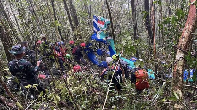 
					Helikopter Ditemukan Jatuh di Kalsel, Tim SAR dan TNI-Polri Lanjutkan Pencarian Korban