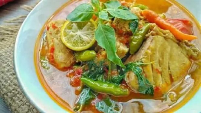 
					20 Kuliner Khas Laut dari Sulawesi yang Wajib Dicoba, Panduan Lengkap Jelajahi Kelezatan Bahari di Bumi Celebes