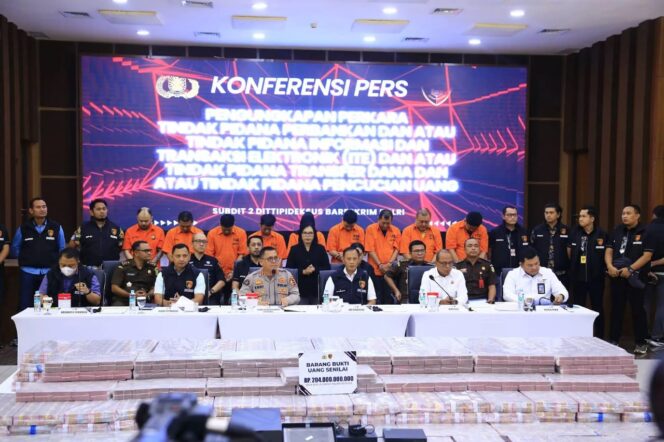 
					Mabes Polri Bongkar Jaringan Sindikat Pembobol Rekening Dormant