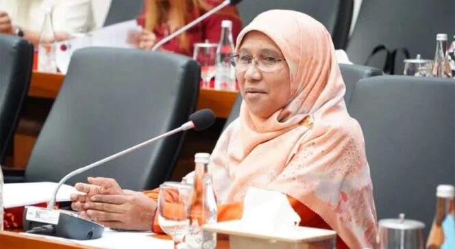 
					Saadiah Uluputty Bongkar Regulasi Hutan yang Rugikan Rakyat Kecil