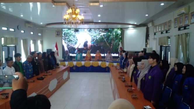 
					KPU Barut Gelar Evaluasi Pelaksanaan Pemilihan Serentak 2024