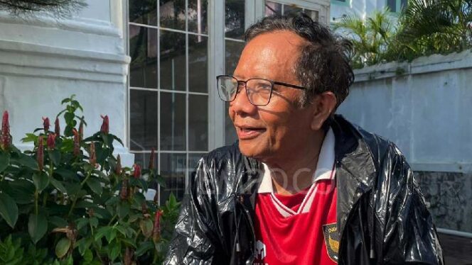 
					Pansus Hak Angket DPRD Pati akan Temui Mahfud Md. untuk Konsultasi Pemakzulan Bupati Sudewo