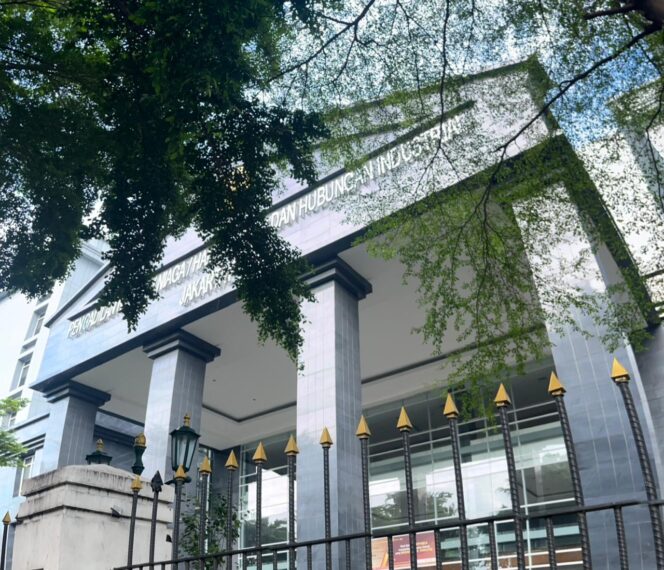 
					PN Jakpus Vonis Pengusaha Jimmy Masrin 8 Tahun Penjara di Kasus Korupsi LPEI