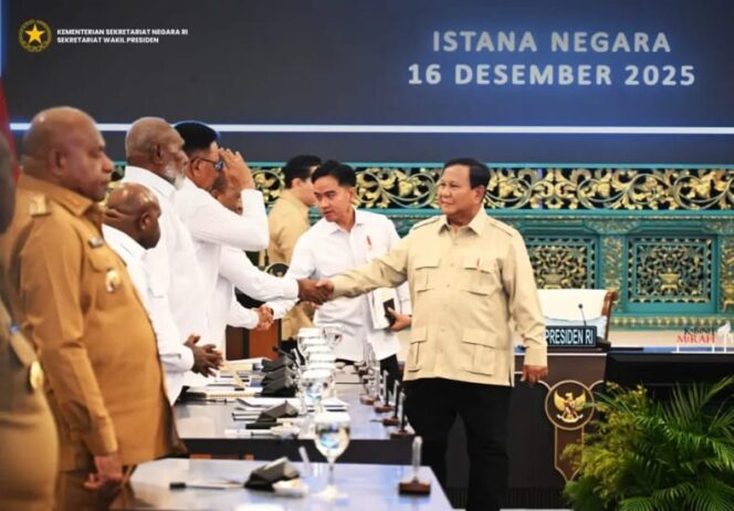 
					Fokus Swasembada dan Energi, Wapres Gibran Dampingi Presiden Prabowo Berikan Arahan Kepala Daerah se-Papua