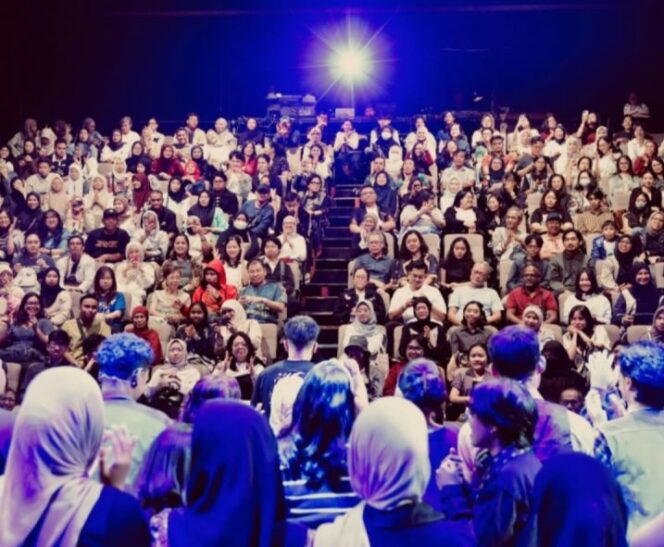 
					Dari Keheningan Menjadi Harmoni, Kisah Inspiratif Musikal Jemari