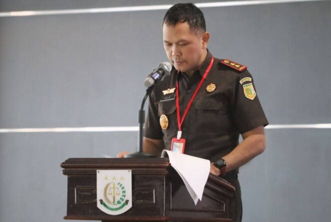 
					Reinhard Tololiu Sosok Insan Adhyaksa yang Peduli Terhadap Fenomena Sosial Ditengah Hiruk pikuk Penegakan Hukum