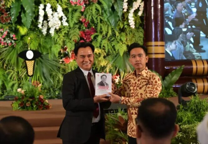 
					Hadiri Peluncuran Delapan Buku Yusril Ihza Mahendra, Wapres Apresiasi Pengabdian Lintas Rezim