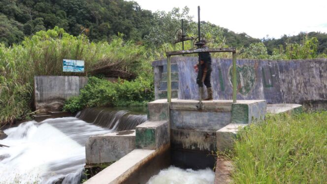
					Mata Air Kehidupan Masyarakat Adat Serampas di Jambi