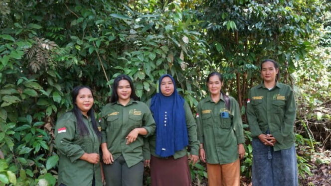 
					Para Perempuan Pelestari Obat Hutan Batin Sembilan
