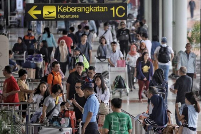 
					Antisipasi Lonjakan Pemudik, Polri Buka 2.756 Posko dan Amankan 185 Ribu Objek Vital