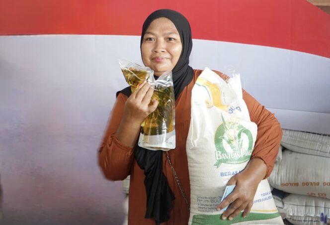 
					Sasar 33,2 Juta Penerima, Pemerintah Perpanjang Bantuan Beras dan Minyak Goreng hingga April