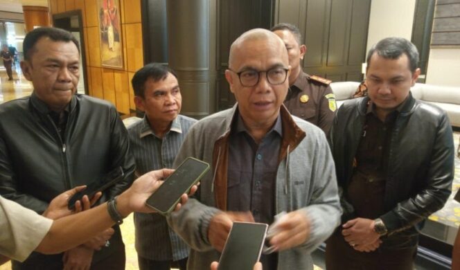 
					Diduga Melakukan Pelanggaran, Aspidum Kejati Jatim Dicopot usai Diamankan Kejagung