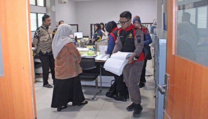 
					BPN Sumut dan BPN Medan Digeledah Terkait Dugaan Korupsi Jalan Tol Medan–Binjai Rp1,170 T