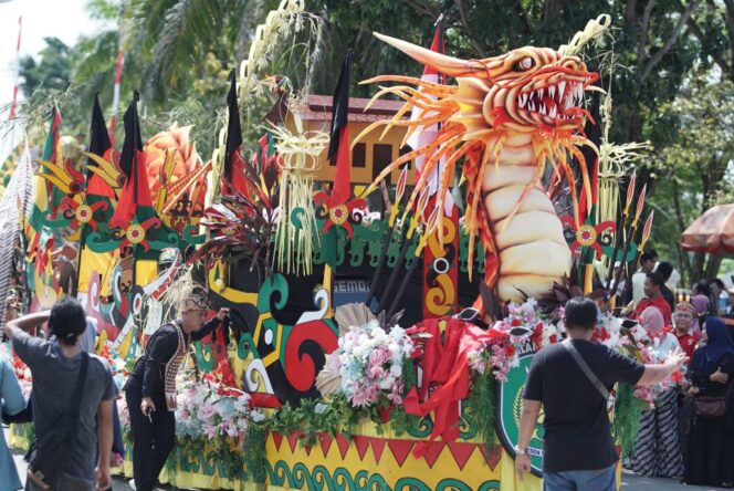 
					Festival Budaya Isen Mulang: Ketika Semangat Dayak Menjadi Perayaan yang Hidup