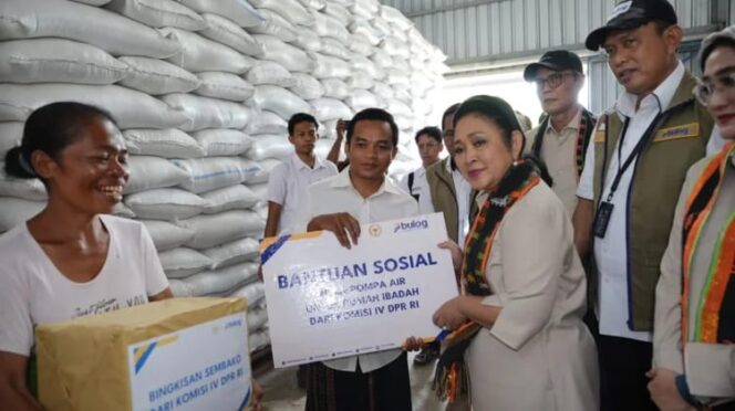 
					Stok Beras 5 Juta Ton, Komisi IV DPR RI Puji BULOG NTT