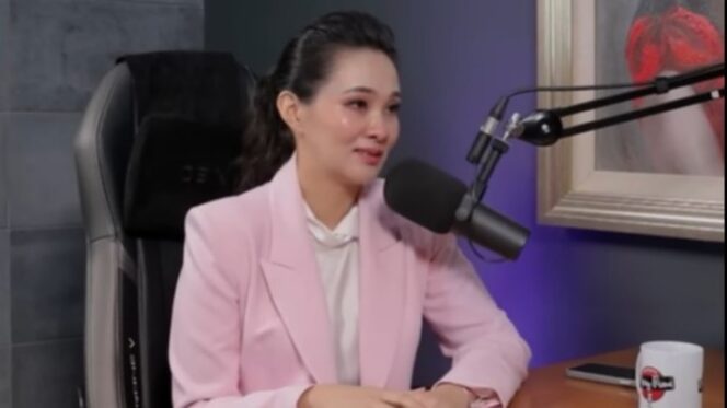 
					Awalnya Ogah Masuk Politik, Ini Kisah Sherly Tjoanda Jadi Gubernur Malut Diiringi Tangis Usai Suami Meninggal