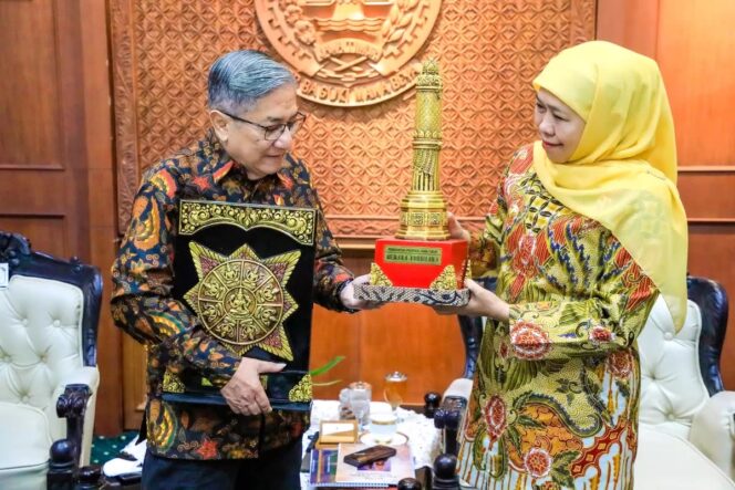 
					Gubernur Khofifah Dukung Penguatan Wisata Edukasi Taman Perdamaian Dunia Soerjo Modjopahit