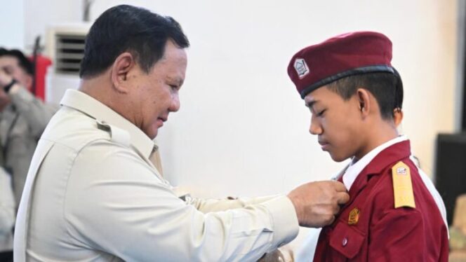 
					Presiden Prabowo Dorong Siswa Sekolah Rakyat Tetap Optimistis di Tengah Kesulitan