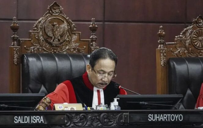 
					MK targetkan uji materiil soal Program MBG diputus bulan depan