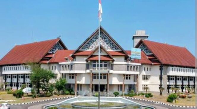 
					Ketika Dugaan Korupsi Menggurita di Kubar, Sanggupkah APH Mengungkapnya?