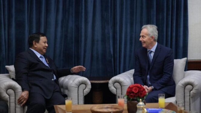 
					Presiden Prabowo Terima Tony Blair di Kertanegara, Pererat Silaturahmi dan Bahas Perkembangan Strategis Global