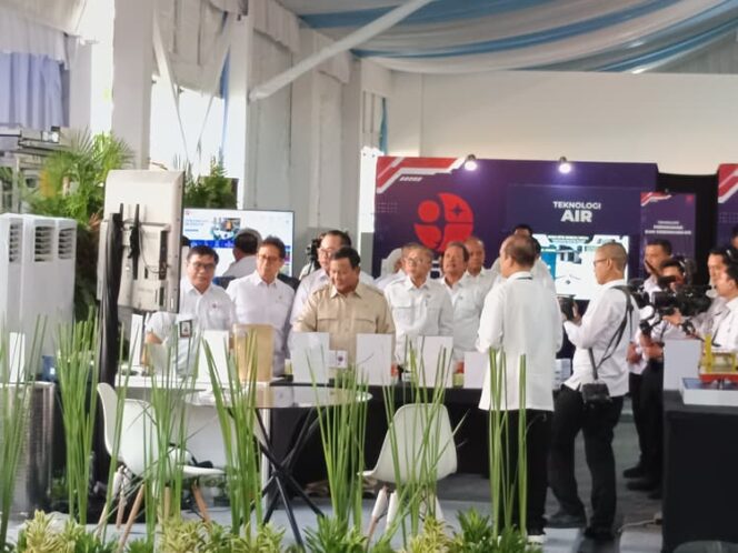 
					Pamerkan Teknologi Karya Anak Bangsa di Istana, Presiden Prabowo: Bangsa Maju Dibangun dengan Fakta, Sains, dan Keberanian Menghadapi Realitas