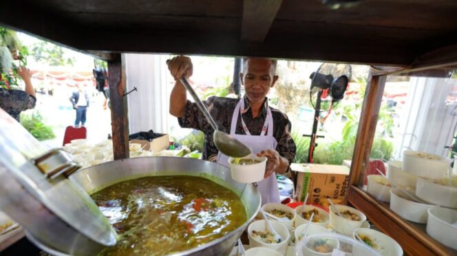 
					Jamuan HUT RI ke-81 di Istana Negara, Sajikan Kuliner Khas Nusantara