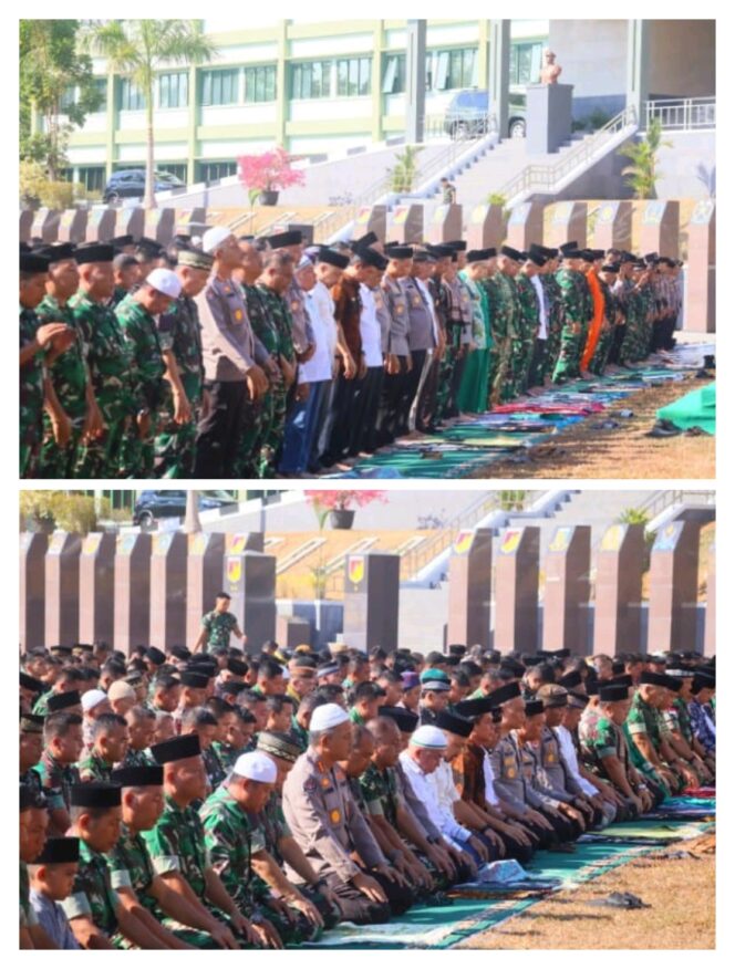 
					TNI-Polri dan Masyarakat Gelar Sholat Istisqa’ di Makodam XIII/Merdeka, Mohon Turunnya Hujan dan Keberkahan