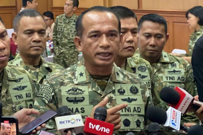 
					Markas Judol di Rumah Dinas, 1 Perwira TNI Ditahan