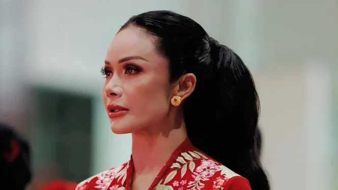 
					Kris Dayanti Rajin Olahraga Wushu di Usia 50 Tahun, Sukses Raih Emas