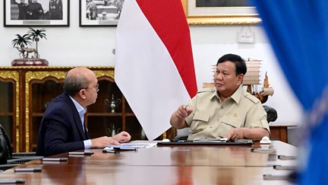 
					Dua Tahun Pemerintahan Presiden Prabowo, Investasi Rp3.923,2 Triliun Serap 5,48 Juta Tenaga Kerja